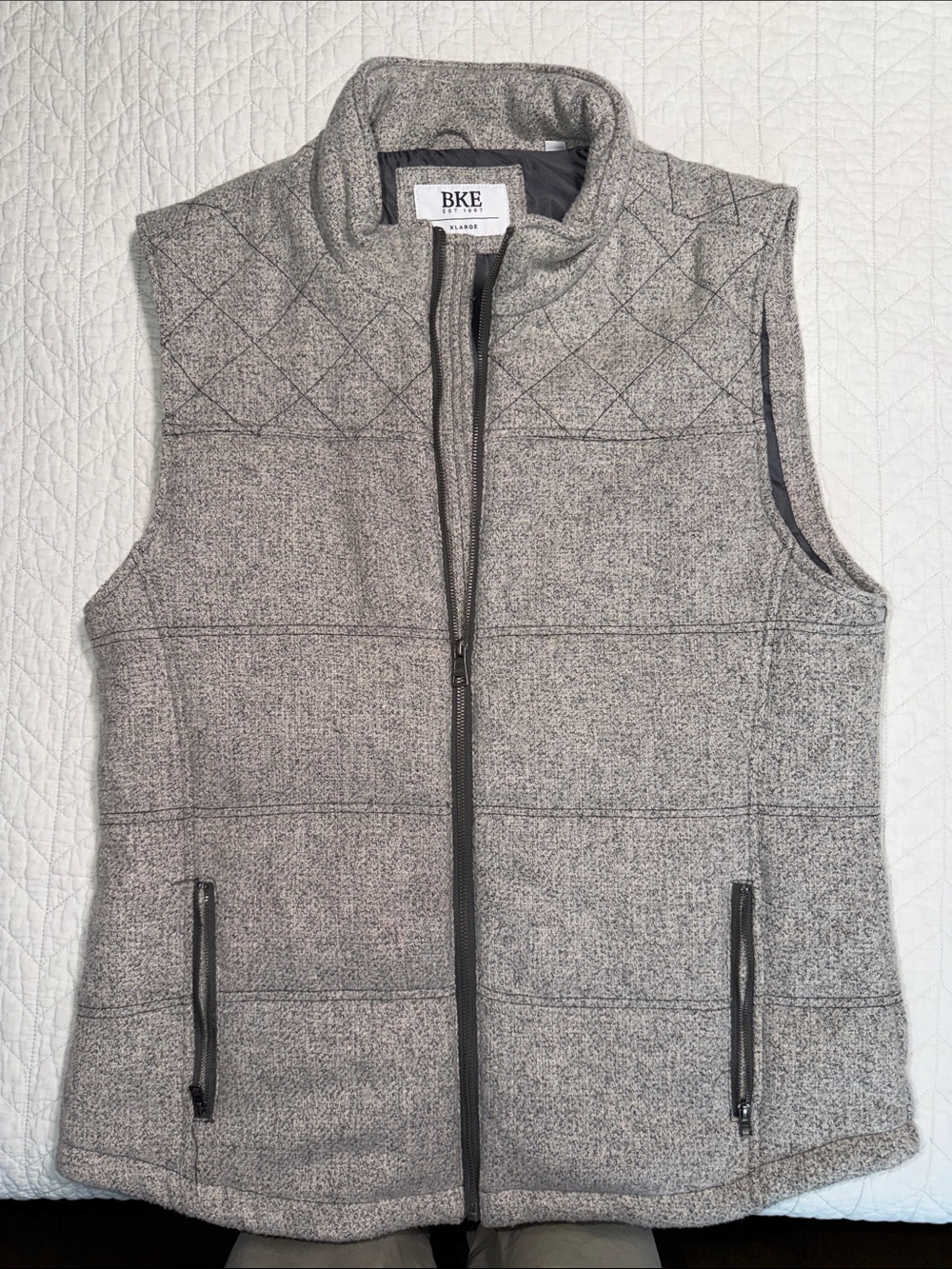 BKE Gray Quilted Men’s Zip Vest